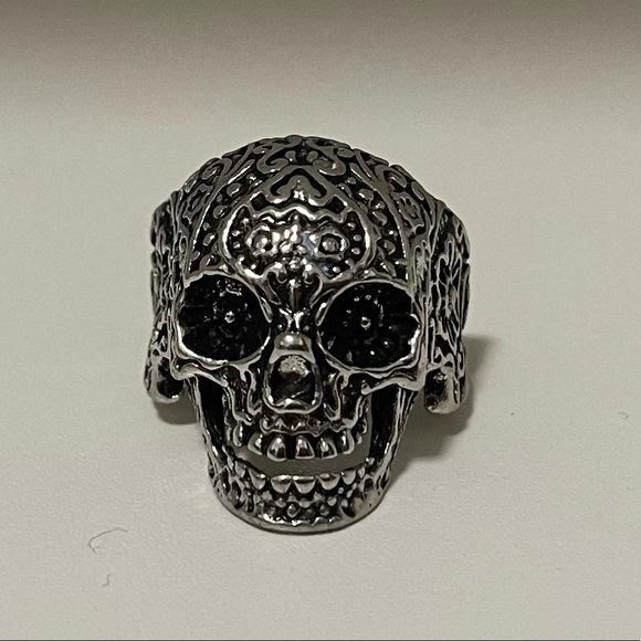 Brand New Unisex Size 2-2.5 Skull Punk Ring Stainless Steel Motor Rider Ring - Picture 4 of 8